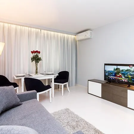 Daire Molnar Masherova 43 Minsk